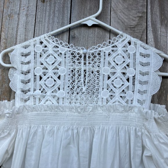 NWOT "COLD SHOULDER" White Eyelet Lace Tank Boho Blouse sz S (no brand) - Picture 3 of 6